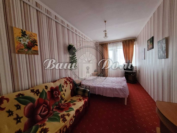 
   Продам дом, 210 м², Геленджик

. Фото 11.