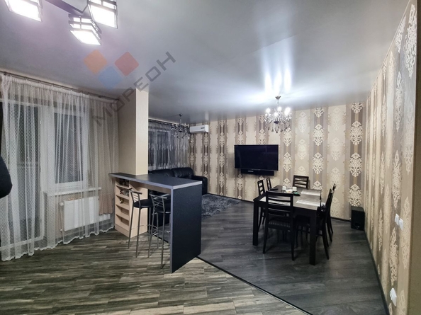 
   Продам 3-комнатную, 80 м², Восточно-Кругликовская ул, 28

. Фото 1.