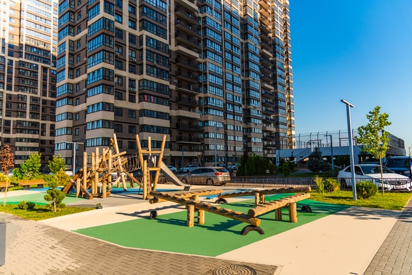 
   Продам 3-комнатную, 81.8 м², Конгрессная ул, 41

. Фото 8.