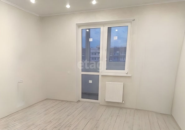 
   Продам 1-комнатную, 41.7 м², Стахановская ул, 1/5/1

. Фото 1.