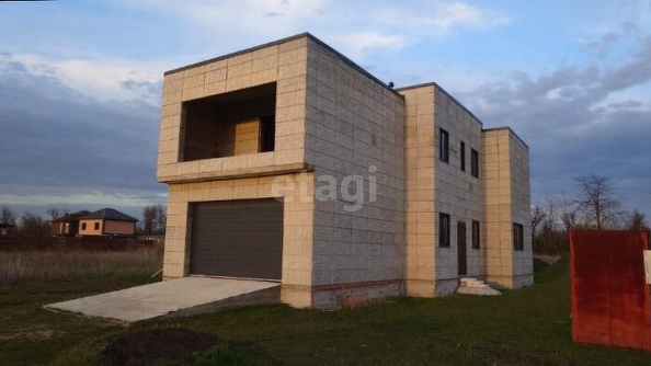 
   Продам дом, 231.3 м², Краснодар

. Фото 3.