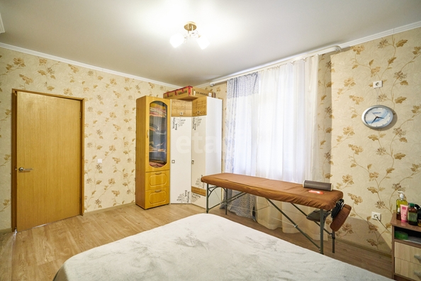 
   Продам 2-комнатную, 62.9 м², Героя Яцкова И.В. ул, 8

. Фото 2.