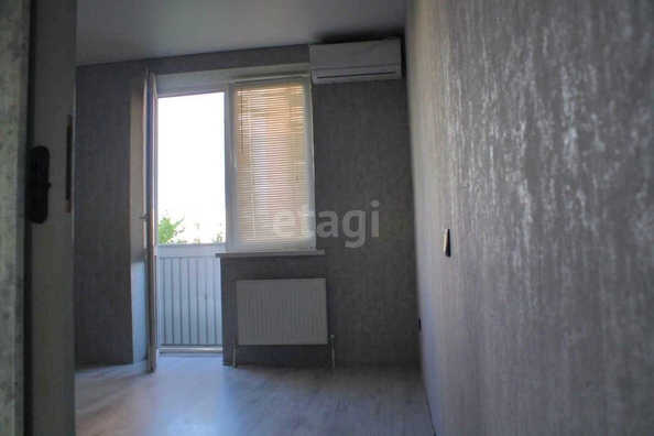 
   Продам 2-комнатную, 50 м², Лиссабонская ул, 109/27

. Фото 3.