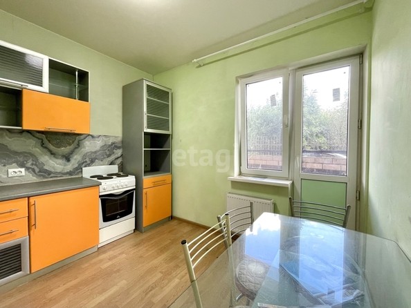 
   Продам 2-комнатную, 52.9 м², Круговая ул, 4в/4

. Фото 8.