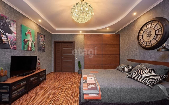 
   Продам 2-комнатную, 73.7 м², Клары Лучко б-р, 14/3

. Фото 2.