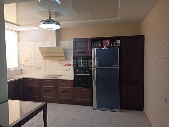 
   Продам 3-комнатную, 92 м², Константина Образцова пр-кт, 2

. Фото 2.