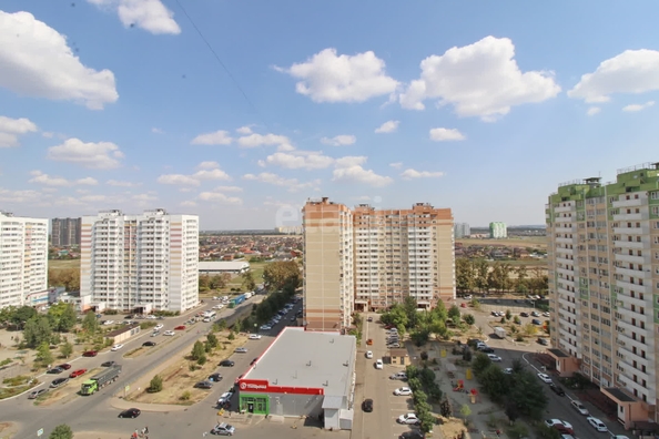 
   Продам 1-комнатную, 37.8 м², Черкасская ул, 72

. Фото 11.