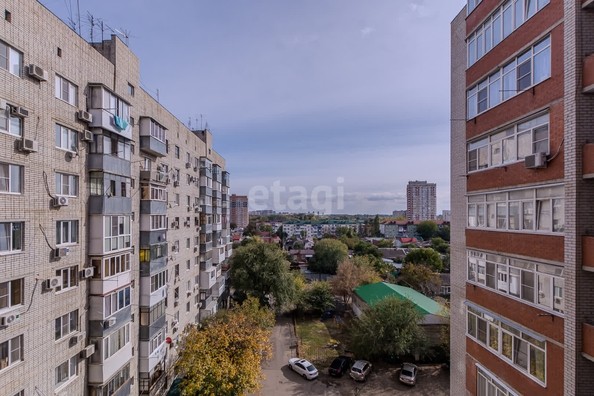 
   Продам 2-комнатную, 62.9 м², Бургасская ул, 56/1

. Фото 23.