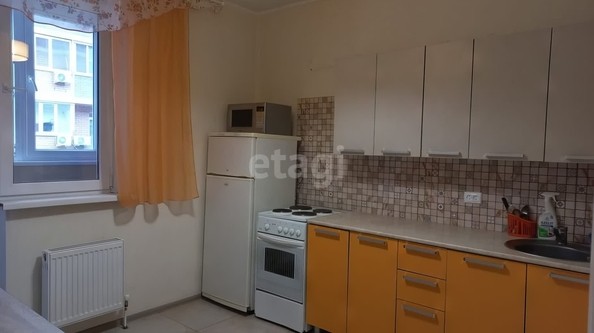 
   Продам 1-комнатную, 34.3 м², Заполярная ул, 35/9

. Фото 1.