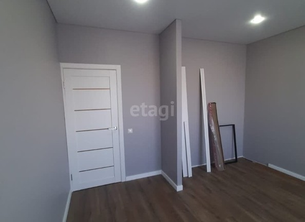 
   Продам 2-комнатную, 52.5 м², Круговая ул, 4в/1

. Фото 8.