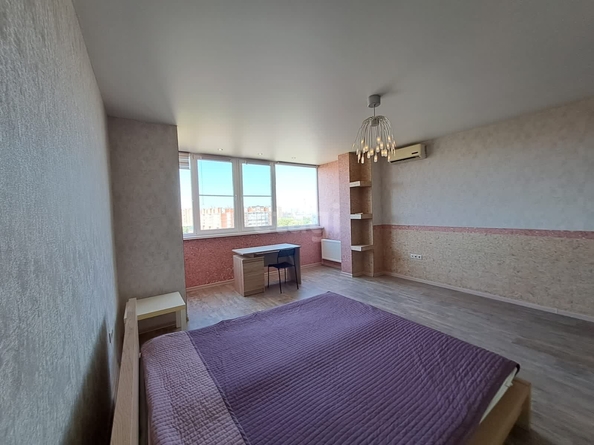 
   Продам 2-комнатную, 94.5 м², Зиповская ул, 4/3

. Фото 4.