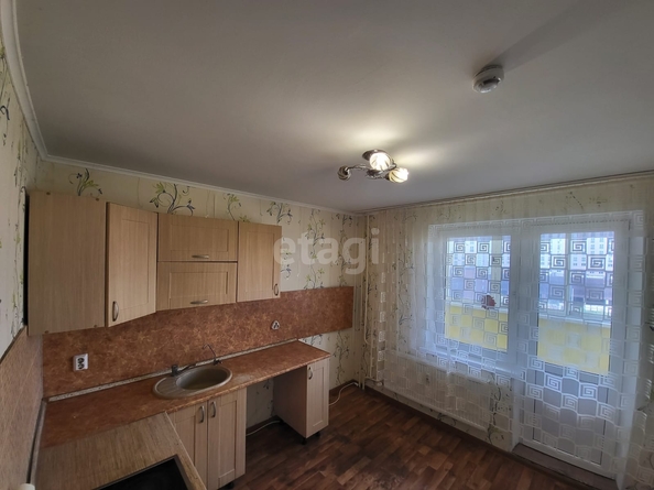 
   Продам 2-комнатную, 54.1 м², Зиповская ул, 48

. Фото 5.