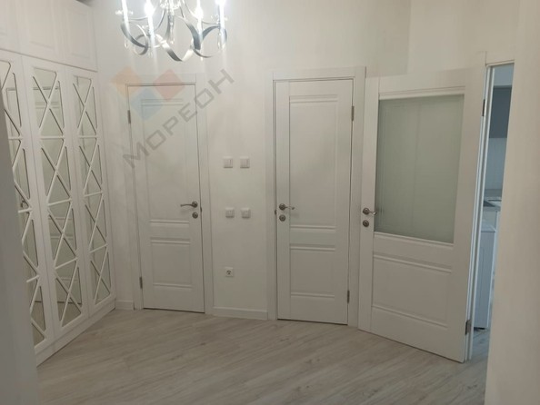 
   Продам 2-комнатную, 60 м², Героя Николая Шевелёва ул, 5

. Фото 8.