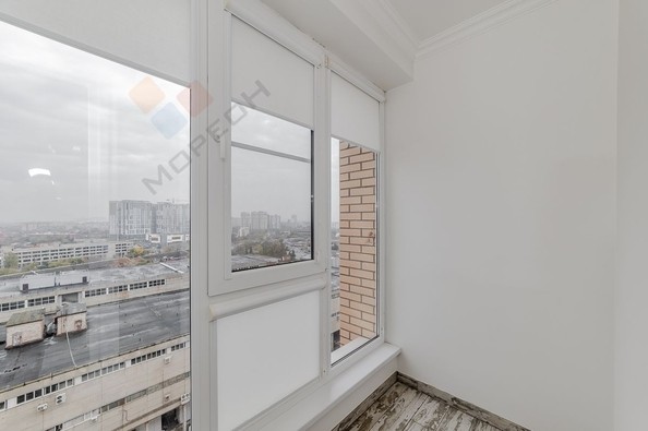 
   Продам 2-комнатную, 65 м², Коммунаров ул, 270

. Фото 12.