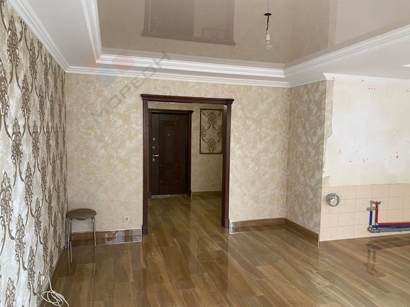 
   Продам 2-комнатную, 64.3 м², Гидростроителей ул, 59

. Фото 4.