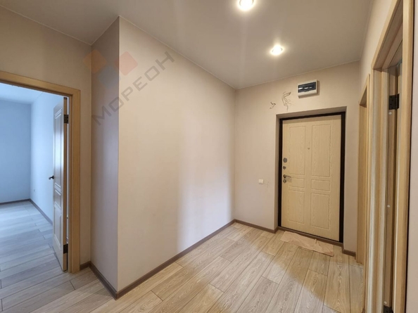 
   Продам 2-комнатную, 55 м², Восточно-Кругликовская ул, 30/2

. Фото 5.