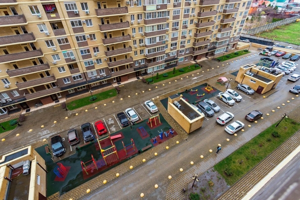 
   Продам 3-комнатную, 76 м², Московская ул, 118к1

. Фото 19.