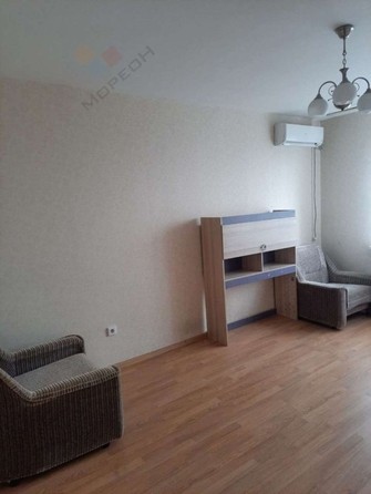 
   Продам 2-комнатную, 62 м², Академика Лукьяненко П.П. ул, 24

. Фото 2.