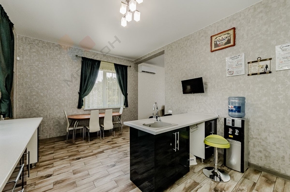 
   Продам дом, 231 м², Краснодар

. Фото 5.