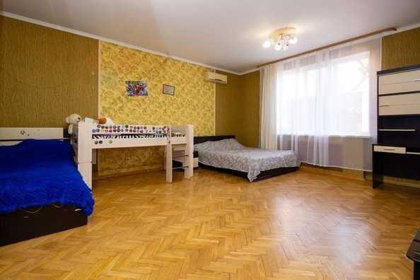 
   Продам дом, 275.6 м², Краснодар

. Фото 5.