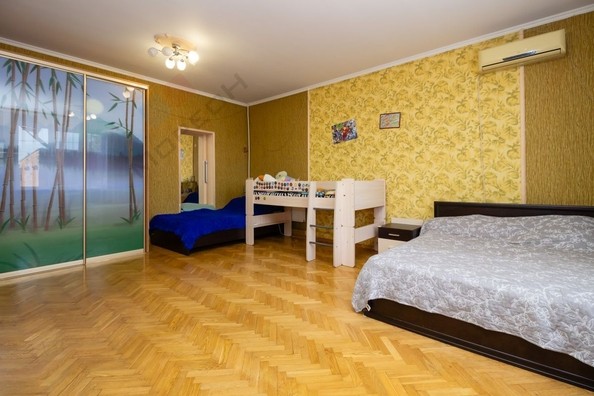 
   Продам дом, 275.6 м², Краснодар

. Фото 10.