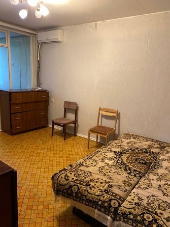 
   Продам 1-комнатную, 32 м², Ленина ул, 144

. Фото 2.