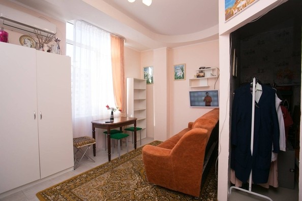 
   Продам 1-комнатную, 27 м², Троицкая ул, 31/11

. Фото 4.