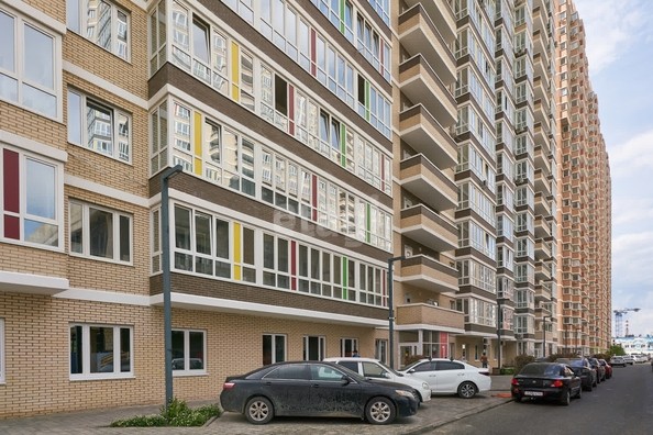 
   Продам 1-комнатную, 36.9 м², Героя Георгия Бочарникова ул, 4 к2

. Фото 12.