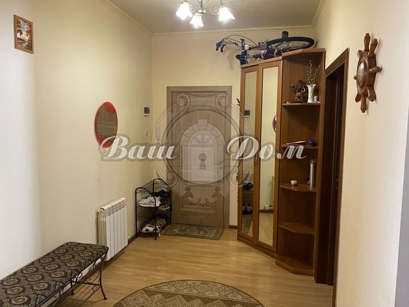 
   Продам 2-комнатную, 71 м², Жуковского ул, 4а

. Фото 11.