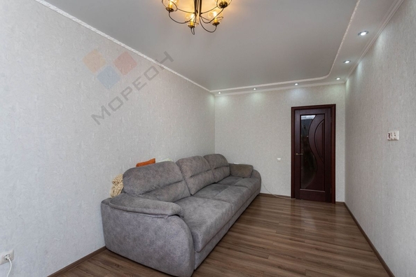 
   Продам 2-комнатную, 64.7 м², Евгении Жигуленко ул, 11к1

. Фото 4.