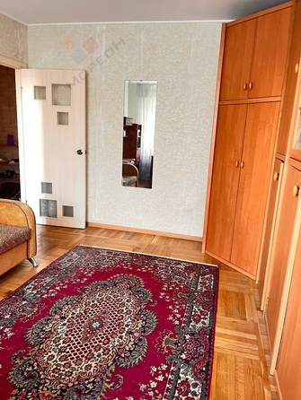 
   Продам 3-комнатную, 63.6 м², Кореновская ул, 11

. Фото 2.