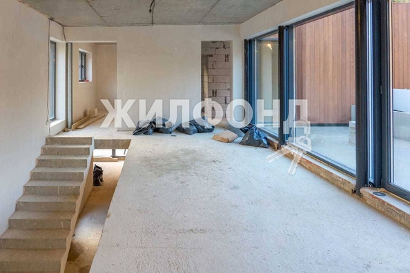 
   Продам дом, 330 м², Орел-Изумруд

. Фото 2.