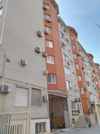 
   Продам 3-комнатную, 100 м², Промышленная ул, 7А

. Фото 1.