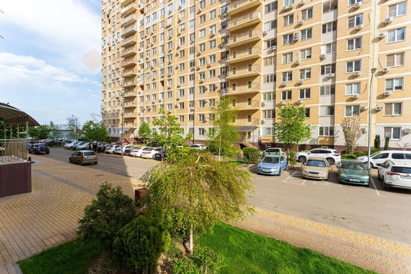 
   Продам 1-комнатную, 40 м², Старокубанская ул, 2/4к1

. Фото 11.