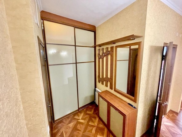 
   Продам 1-комнатную, 38 м², Черноморская ул, 39

. Фото 10.