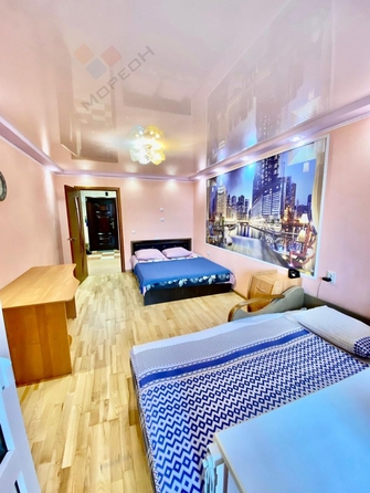 
   Продам 2-комнатную, 71.5 м², Черкасская ул, 55

. Фото 1.