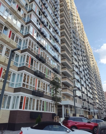 
   Продам 1-комнатную, 35.1 м², Героя Георгия Бочарникова ул, 4к1

. Фото 13.