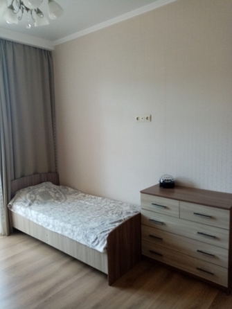 
   Продам 1-комнатную, 39 м², Островского ул, к 3

. Фото 9.