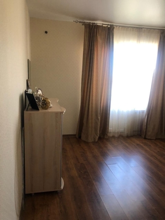 
   Продам 2-комнатную, 65 м², Кустодиева ул, д 23А

. Фото 5.