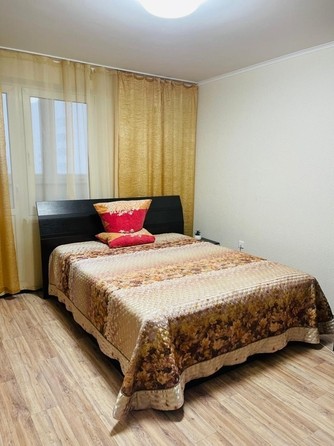 
   Продам 3-комнатную, 90 м², Маршала Жукова ул, к 6

. Фото 13.