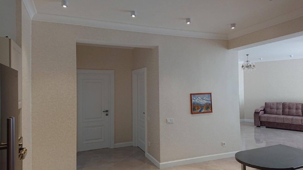 
  Продается 3-комн. квартира, 104 м², Крымская ул, д. 3
. Фото 39.