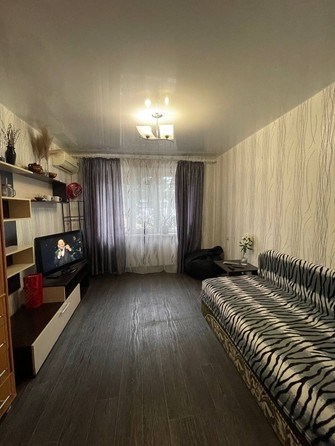 
   Продам 3-комнатную, 51 м², Грибоедова ул, д 13

. Фото 24.