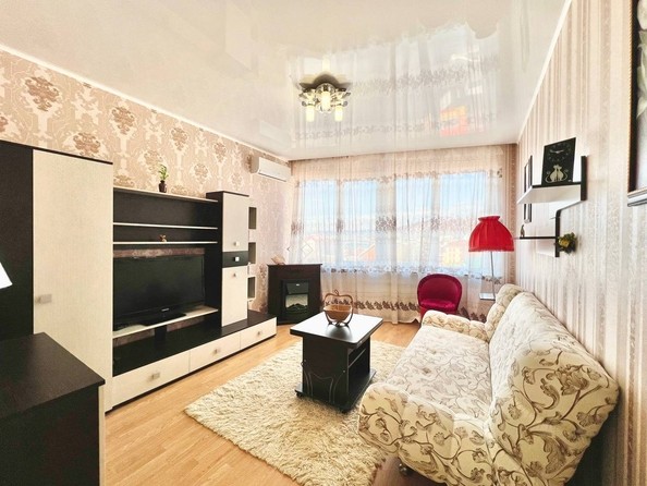
   Продам 3-комнатную, 67 м², Свердлова ул, д 16

. Фото 26.