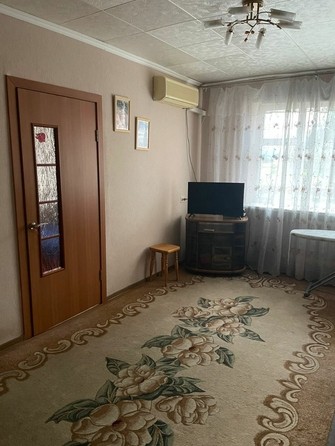 
   Продам 4-комнатную, 66 м², Суворова ул, д 26

. Фото 5.