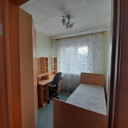 
   Продам 4-комнатную, 66 м², Суворова ул, д 26

. Фото 17.