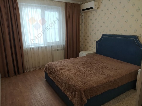 
   Продам 2-комнатную, 67 м², Школьная ул, 5

. Фото 2.