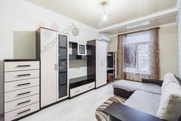 
   Продам 1-комнатную, 44.5 м², Шевкунова ул, 19

. Фото 3.