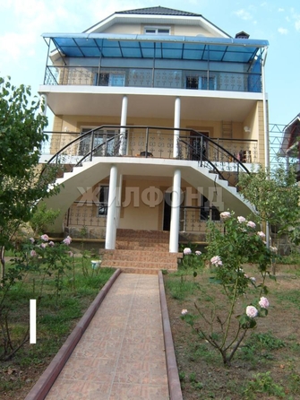 
   Продам дом, 250 м², Сочи

. Фото 10.
