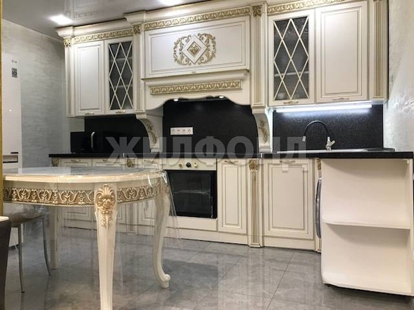 
   Продам 2-комнатную, 42 м², Тепличная ул, 83/1

. Фото 6.