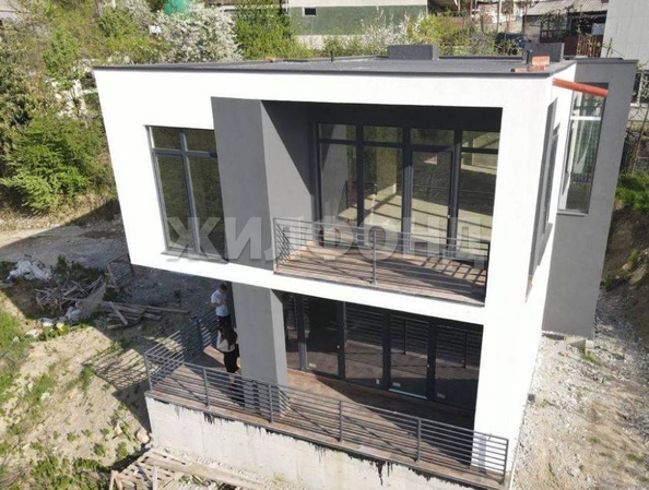 
   Продам дом, 170 м², Сочи

. Фото 1.